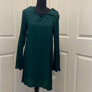 Xhilaration - Women's Green V-Neck Long Sleeve and Tie Dress (NWT)